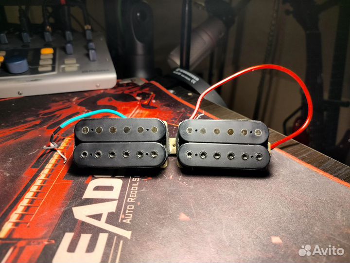 Гитарное оборудование. примочки, колки и мн.др