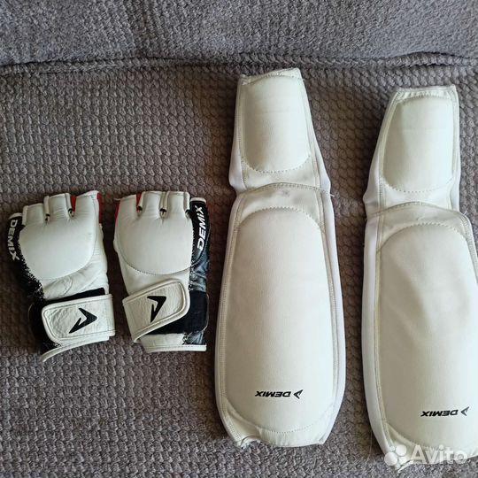 Перчатки для мма и Защита на ноги