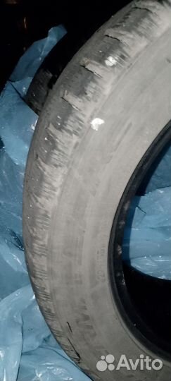 Nitto Therma Spike 225/55 R17 101T