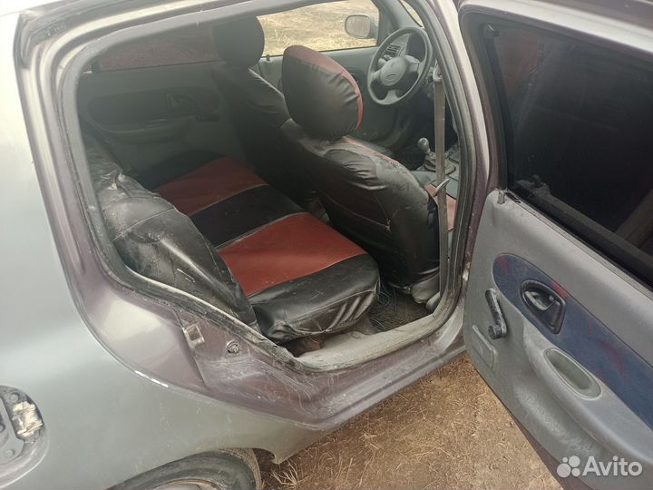 Запчасти renault clio 2000 год