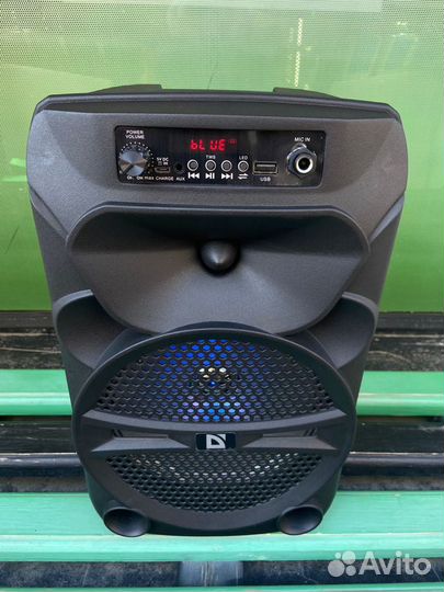 Портативная колонка Defender G110 громкая