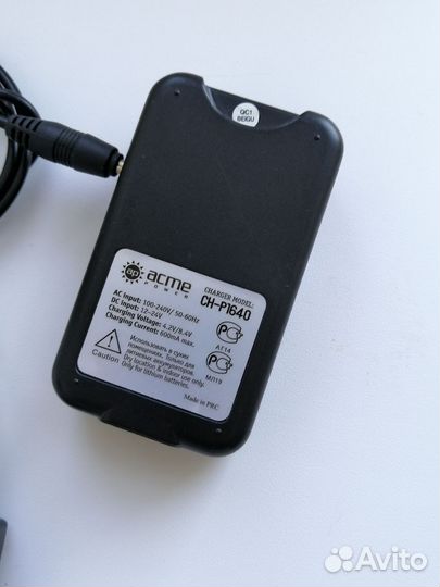 Зарядка LP E6