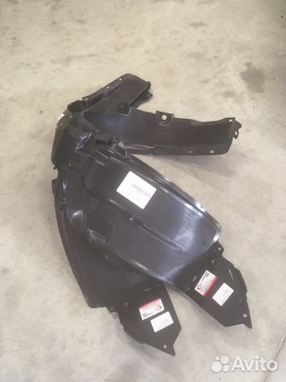 Подкрылок передний kia rio 3