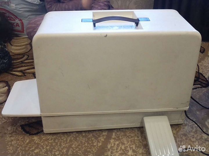 Швейная машина Veritas