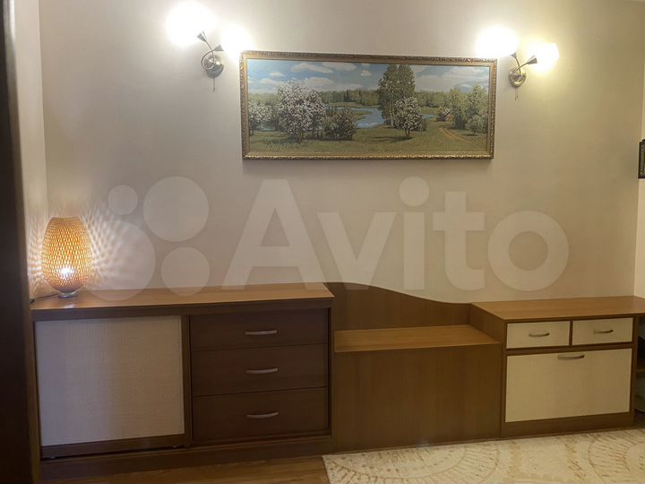 2-к. квартира, 72,4 м², 10/10 эт.