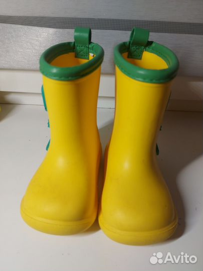 Резиновые сапоги