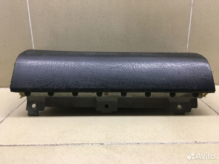 Подушка безопасности пассажирская (в торпедо) Golf