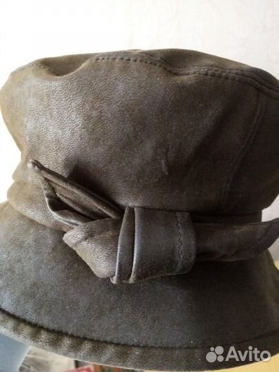 Головные уборы женские