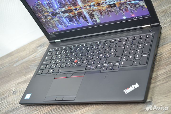 Lenovo ThinkPad P52s