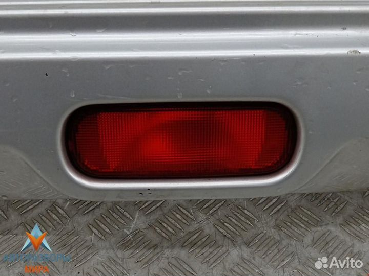 Бампер задний Suzuki Swift 3 2006