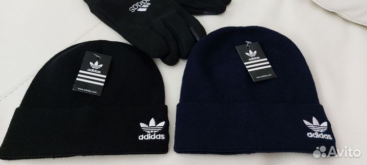 Шапка мужская Adidas одинарной вязки