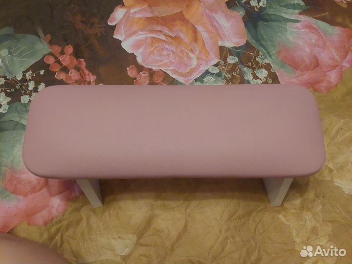 Подставка под руку для маникюра