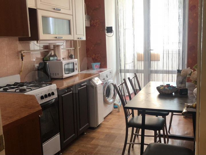 2-к. квартира, 45 м², 2/2 эт.