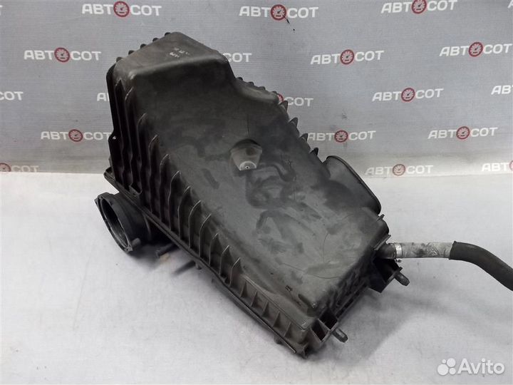 Корпус воздушного фильтра левый Audi Q7 4L 2012