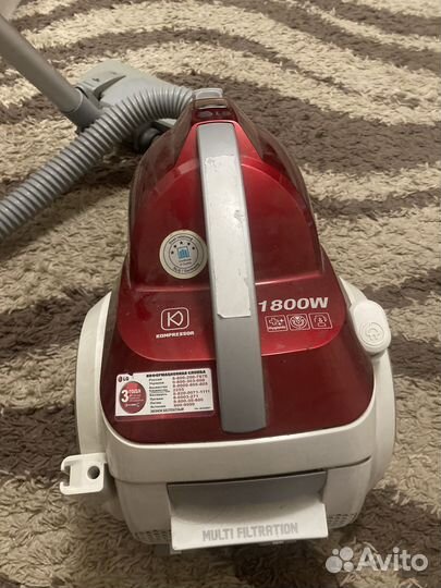 Пылесос LG 1800 вт