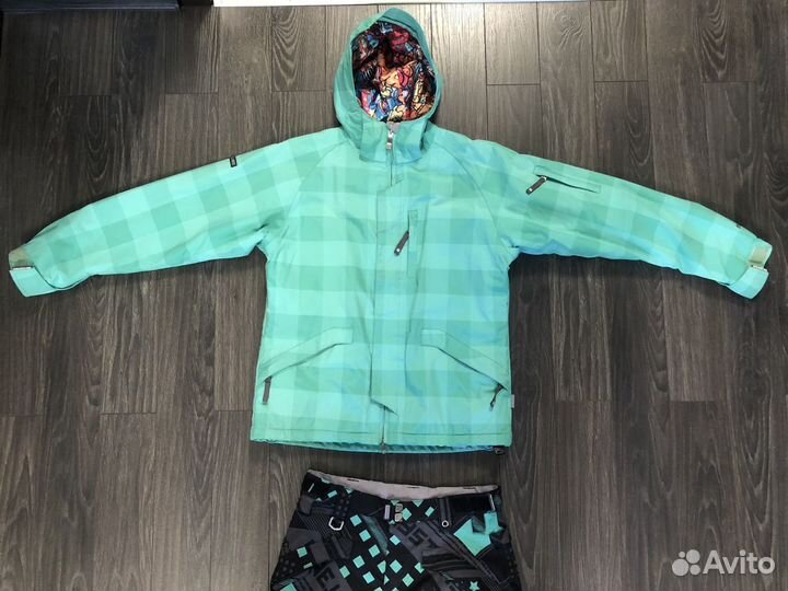 Женский горнолыжный костюм nugget