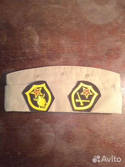 Пилотка дембельская