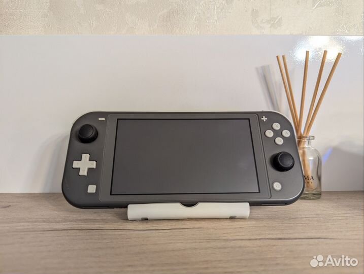 Комплект Nintendo switch lite прошитая 128Gb