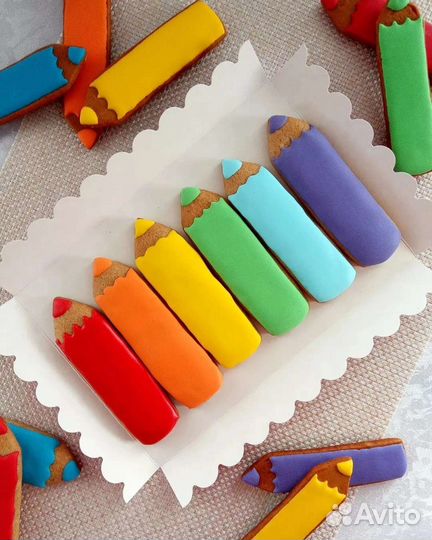 Пряники на День учителя, пряничные домики