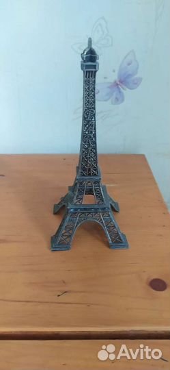 Эйфелева башня