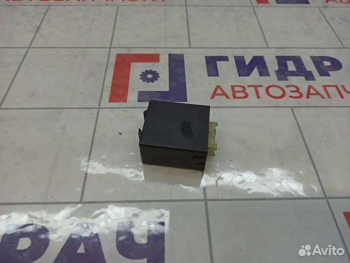 Реле Toyota Land Cruiser (J100) 89531-60050