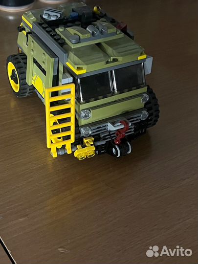 Lego Панцеробус