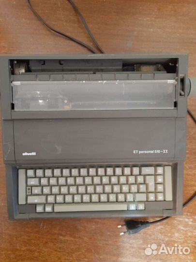 Пишущая машинка olivetti на запчасти
