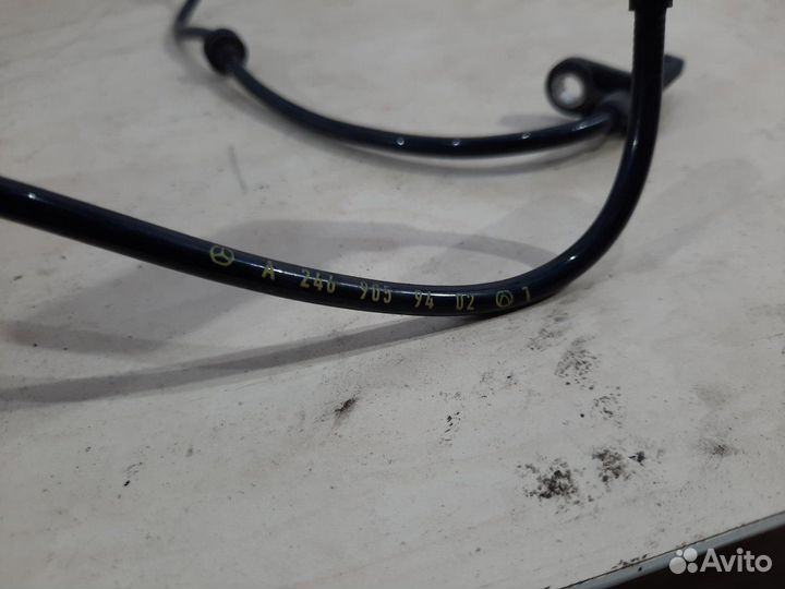 Датчик ABS задний правый Mercedes Gla180 X156