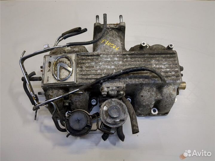 Коллектор впускной Lexus LS400 UCF10, 1993