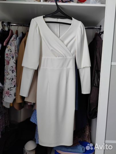 Свадебное платье 42