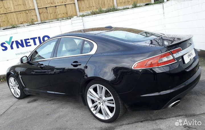 Разбирается Jaguar XF 2012 г. 3,0 306DT