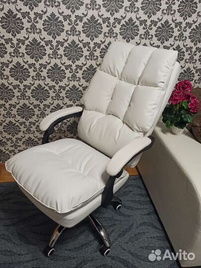 Офисное кресло новое