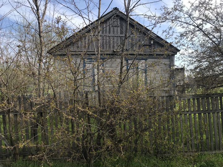 Дом 36 м² на участке 50 сот.