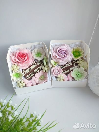 Подарки. Зефир и шоколад