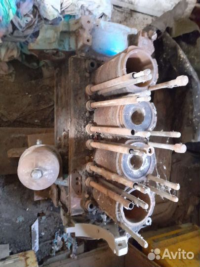 Двигатель на т 40