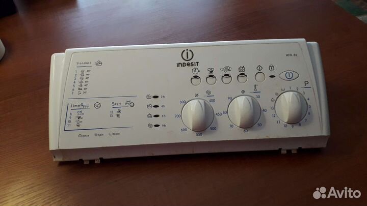 Панель управления стиральной машины