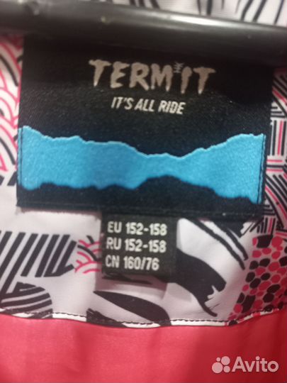 Куртка на девочку подростка