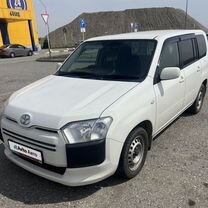 Toyota Probox 1.5 CVT, 2019, 90 000 км, с пробегом, цена 1 400 000 руб.