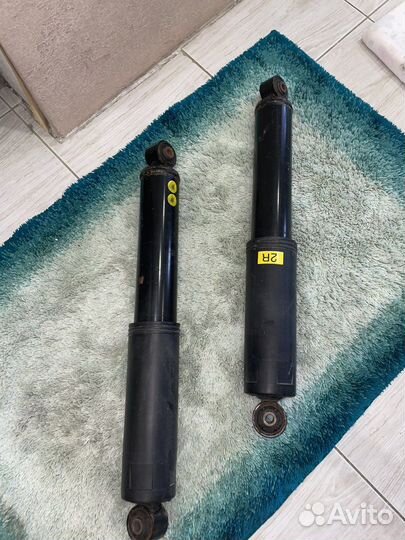 Амортизаторы задние GM оригинал