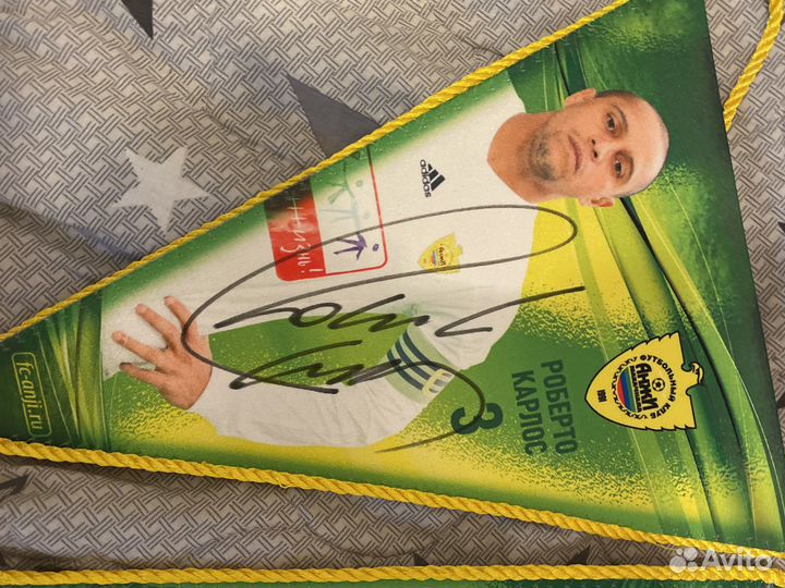 Футбольные вымпелы фк Анжи с автографами