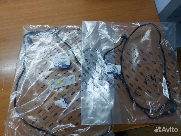 Ford Focus шланг от расширительного бачка