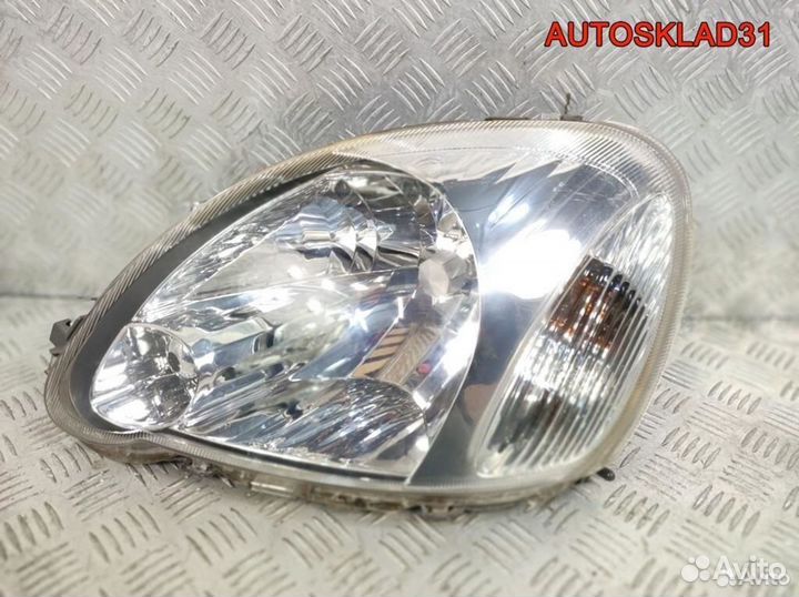 Фара левая Toyota Yaris 811700D080 Рестайлинг