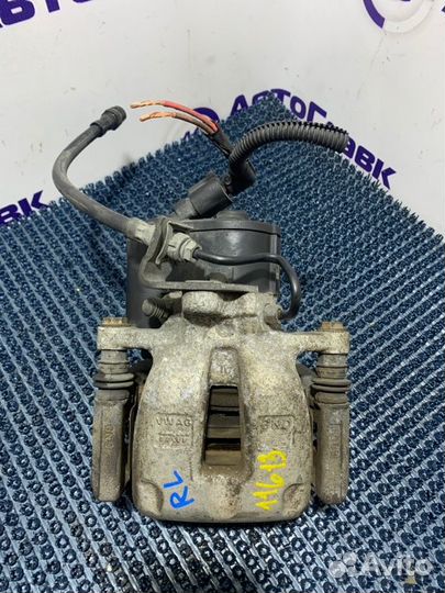 Суппорт Volkswagen Passat