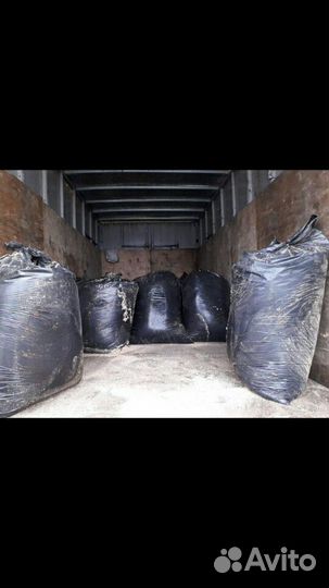 Песок,навоз,перегной, торф, щебёнка, опилки