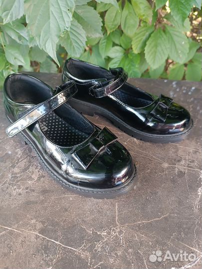 Туфли для девочки 36размер