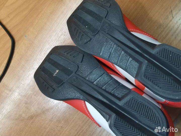 Лыжные ботинки 36 размер