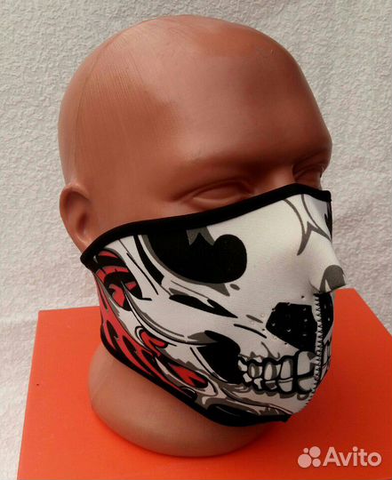 Маски с черепами, на липучке