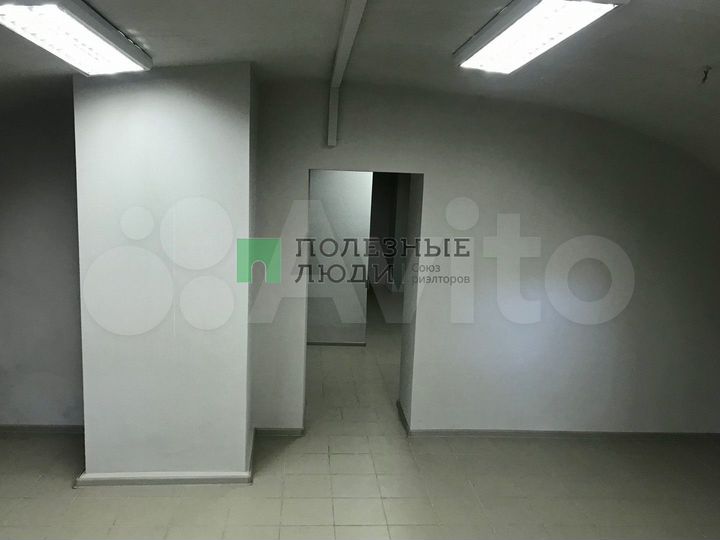 Продам торговое помещение, 171 м²