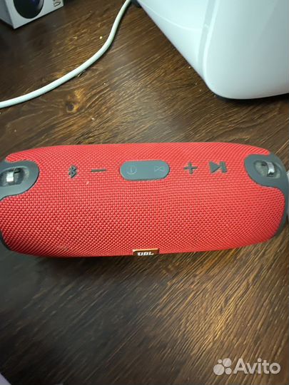 Портативная колонка