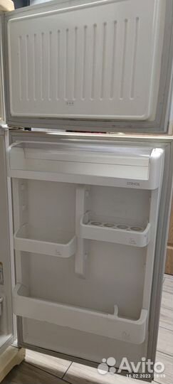 Холодильник stinol